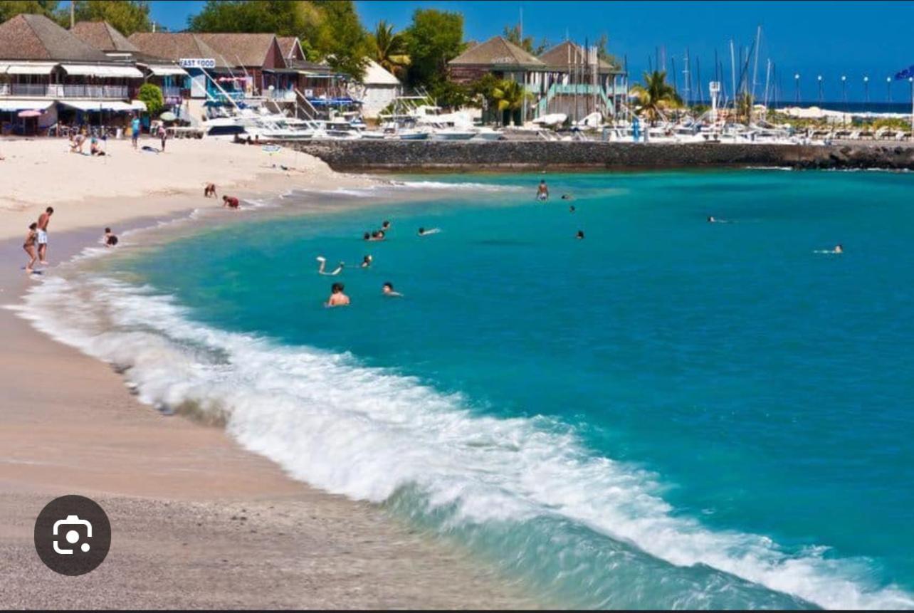 Case A Roches Saint-Gilles-les Bains Exteriör bild